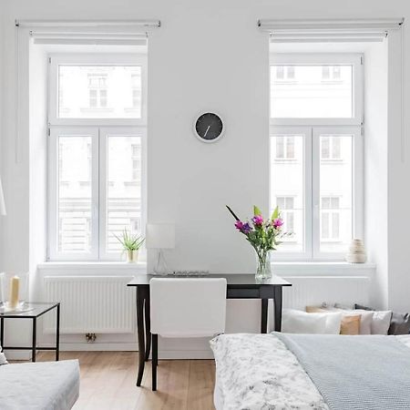 ⍟Luxurious And Bright⍟ 5 Min Walk To City Center Vienna Exterior photo